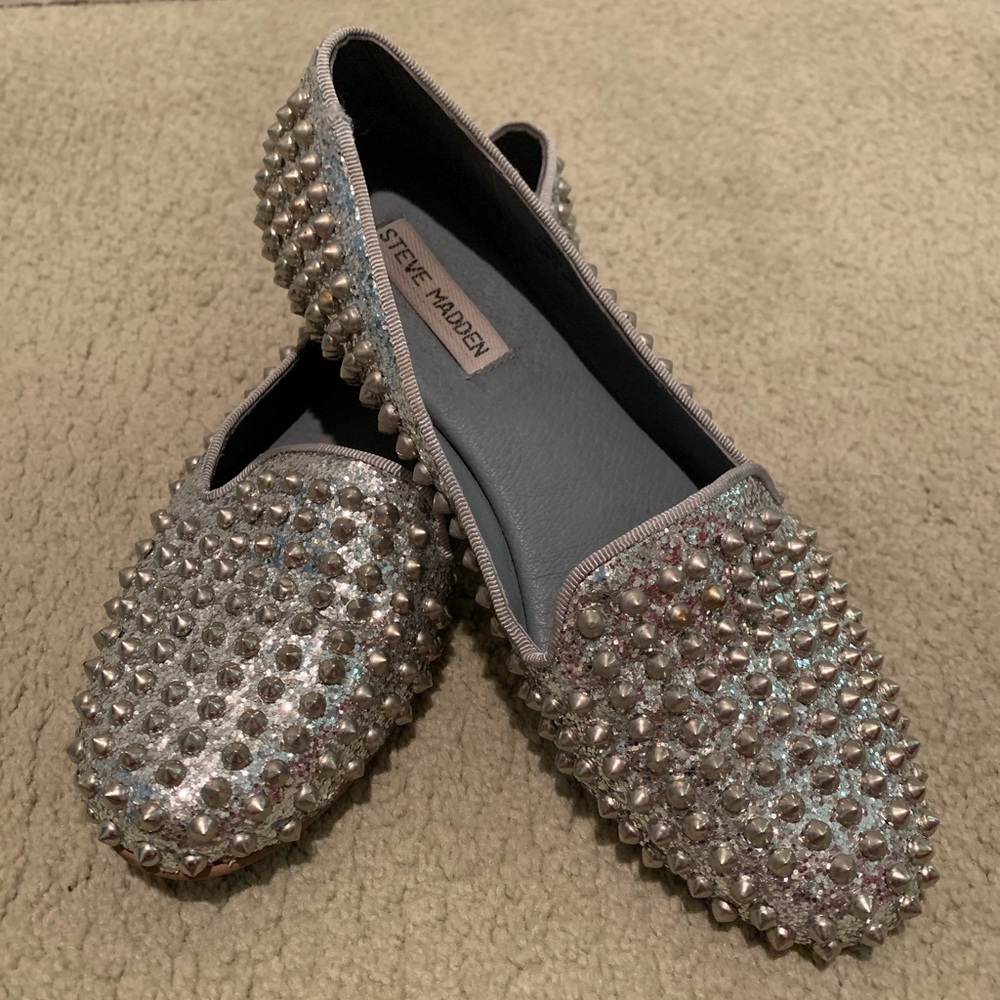 Steve Madden studded flats